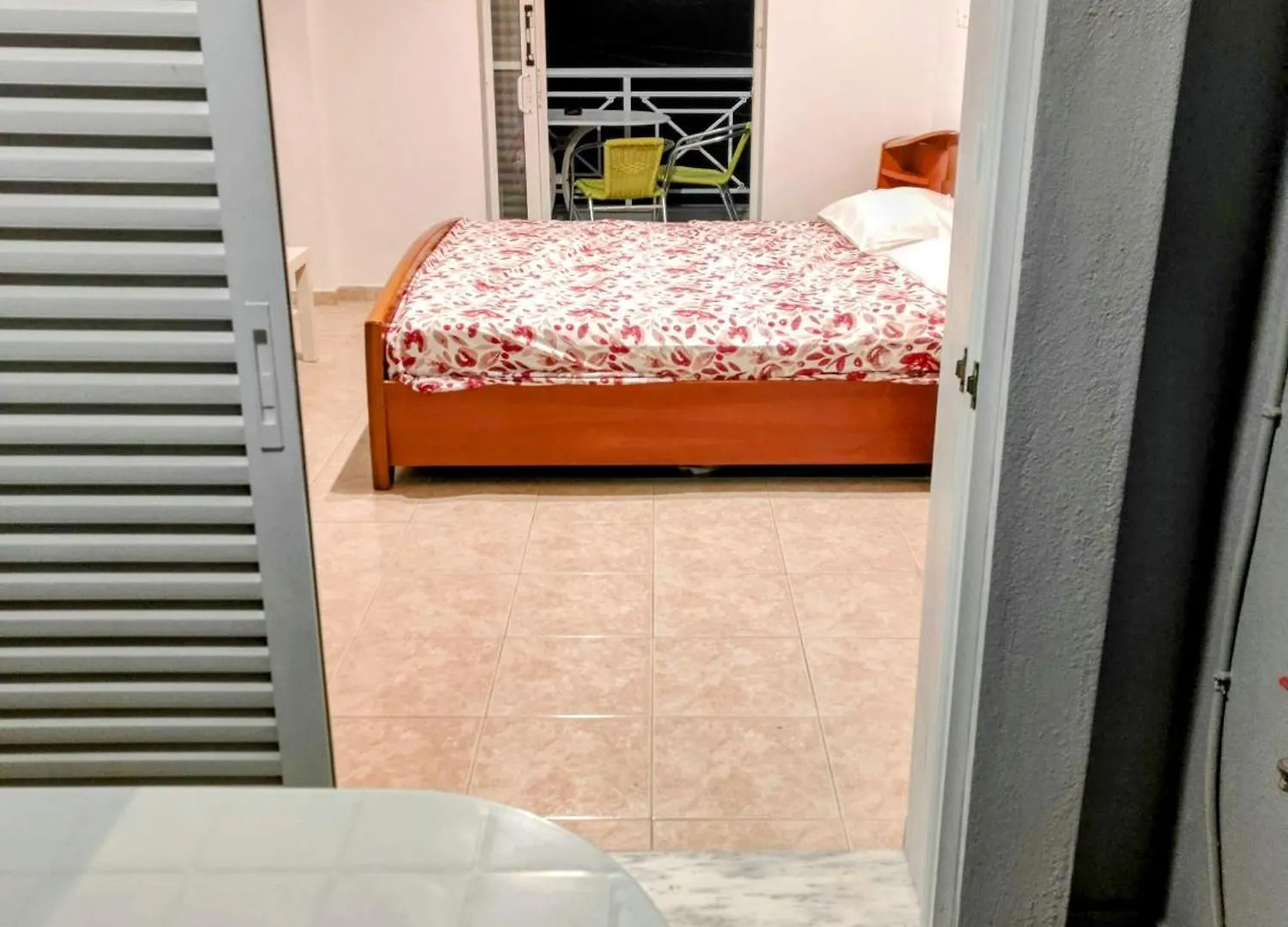 Flogita - 5 Beautiful Apartments
